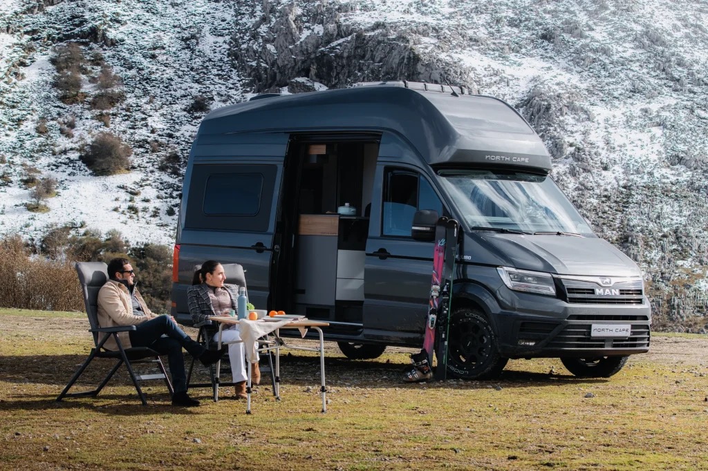 Adventure 6XHT exteriér